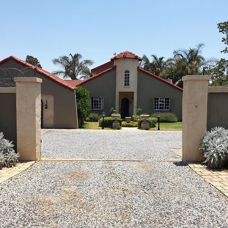 Nouveau Studios Pretoria-Noord Extérieur photo