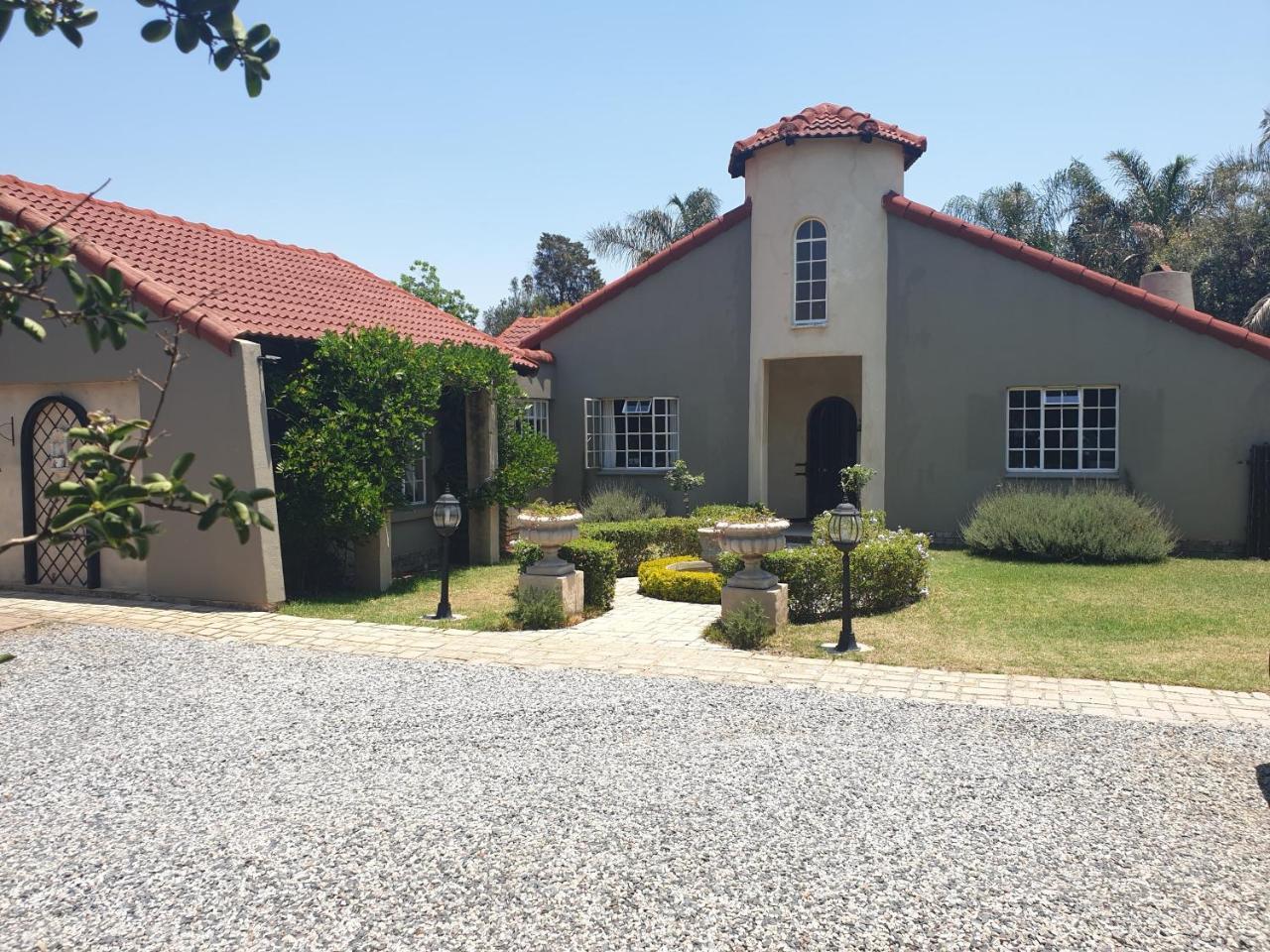 Nouveau Studios Pretoria-Noord Extérieur photo